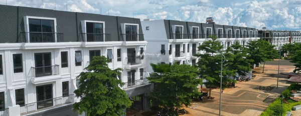 Trong nhà này có 5 phòng ngủ, bán nhà ở diện tích gồm 100m2 bán ngay với giá chốt nhanh từ 4.2 tỷ vị trí thuận lợi tọa lạc gần Buôn Ma Thuột, Đắk Lắk-02