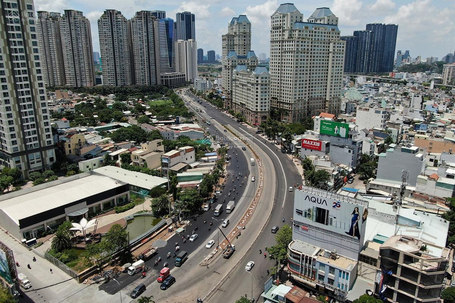 Tôi chính chủ cho thuê cửa hàng diện tích sàn là 30m2 vị trí ngay ở Bình Thạnh, Hồ Chí Minh thuê ngay với giá bàn giao chỉ 5.5 triệu/tháng, 1 WC-01