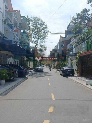 Bán nhà vị trí đặt ở trong Thanh Khê, Đà Nẵng bán ngay với giá khởi điểm từ 4.2 tỷ diện tích chuẩn 67m2 trong ngôi nhà này gồm 1 PN-01