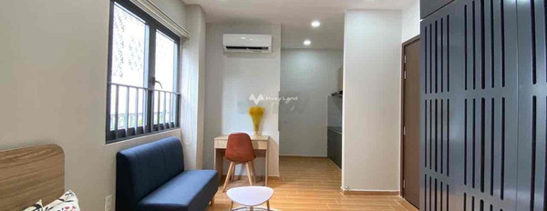 Tổng quan căn hộ này gồm 1 PN, cho thuê căn hộ hướng Tây Nam vị trí đẹp nằm ngay Quận 1, Hồ Chí Minh, 1 WC khách có thiện chí liên hệ ngay-03