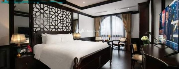 Nhà có 20 phòng ngủ bán nhà ở diện tích khoảng 76m2 giá bán đề cử 36.8 tỷ vị trí mặt tiền tọa lạc ở Nguyễn Trường Tộ, Quán Thánh-02