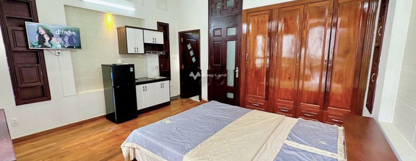 Cho thuê chung cư mặt tiền nằm ngay tại Phường 13, Hồ Chí Minh. Diện tích 32m2-03