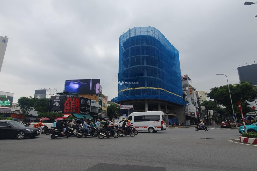 Ở Hải Châu, Đà Nẵng cho thuê sàn văn phòng thuê ngay với giá cực mềm chỉ 150 triệu/tháng có diện tích rộng 180m2-01