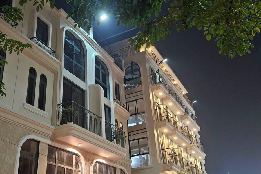 Vị trí thuận lợi tọa lạc gần Quách Điêu, Hồ Chí Minh bán nhà bán ngay với giá giao lưu 7.6 tỷ tổng quan nhà bao gồm có 4 PN 5 WC-01
