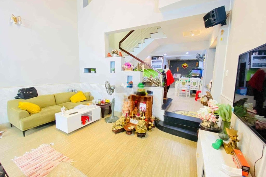Bán nhà tọa lạc ngay trên Phường 4, Hồ Chí Minh bán ngay với giá thực tế từ 9.2 tỷ có diện tích gồm 71m2 căn nhà gồm có 4 phòng ngủ-01