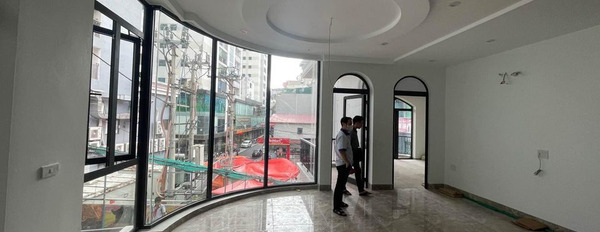 Chính chủ bán nhà 4 tầng lô góc 3 mặt thoáng 98m2 tại Phố Trần Hưng Đạo, trung tâm Hạ Long-03