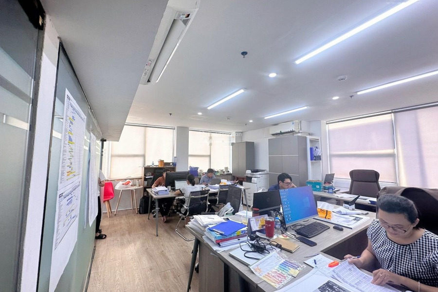 Nằm ở Đa Kao, Hồ Chí Minh cho thuê sàn văn phòng toàn bộ khu vực có diện tích 74m2-01