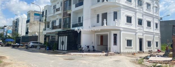4 phòng ngủ, bán biệt thự, bán ngay với giá thực tế chỉ 3.75 tỷ diện tích rộng là 69m2 vị trí nằm ngay ở Nguyễn Thị Tồn, Biên Hòa-02