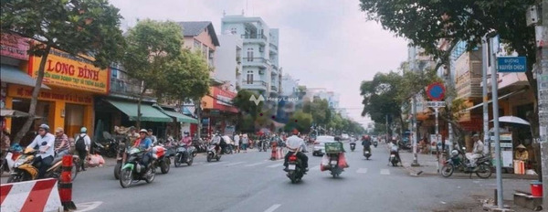 Ở Nguyễn Sơn, Hồ Chí Minh cho thuê nhà giá thuê khủng 8 triệu/tháng, tổng quan trong ngôi nhà 1 phòng ngủ, 1 WC-02