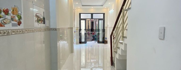Trong căn nhà này có 3 phòng ngủ, bán nhà ở có diện tích 30m2 giá bán chốt nhanh từ 5.79 tỷ vị trí mặt tiền gần Nguyễn Cảnh Chân, Quận 1-02