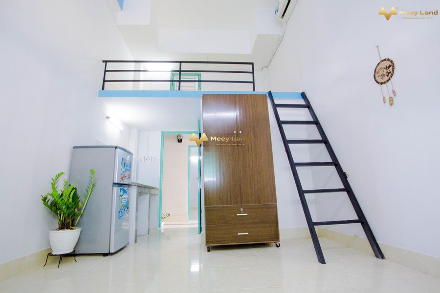 Diện tích tổng 20m2 cho thuê phòng trọ ngay ở Tân Phú, Hồ Chí Minh phòng gồm tổng cộng Có tủ lạnh, máy lạnh. tủ quần áo, tủ bếp giấy tờ nhanh chóng-01