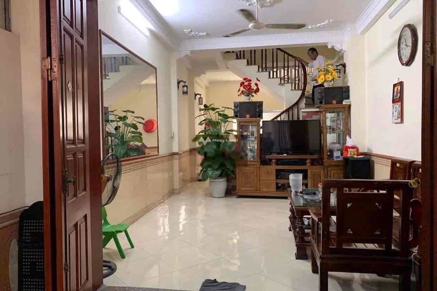 Diện tích 45m2 bán nhà ở vị trí mặt tiền gần Phương Mai, Hà Nội trong nhà tổng quan có tổng 3 PN 4 WC liên hệ chính chủ-01