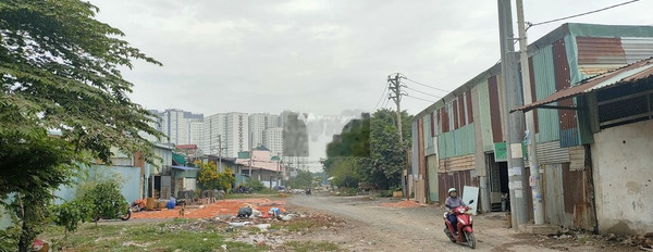 Cho thuê nhà ở với diện tích là 90m2 thuê ngay với giá khuyến mãi chỉ 9 triệu/tháng mặt tiền tọa lạc ngay tại Phạm Hùng, Bình Hưng-03