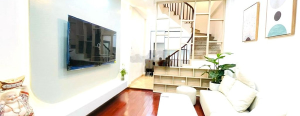 CHỦ ĐẦU TƯ KINH DOANH NÊN BÁN NHÀ KIM MÃ, 30m RA PHỐ, 43m2x5T, MT 3.8m -02