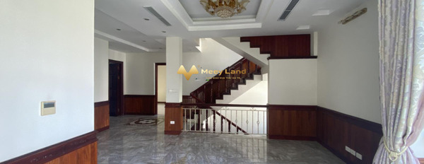 Nằm tại Quận Tây Hồ, Hà Nội, cho thuê nhà, dt tổng 415 m2, căn này gồm có 5 PN giá ưu đãi-03