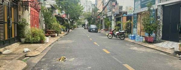 Bán nhà mặt phố quận Tân Phú thành phố Hồ Chí Minh giá 5.7 tỷ-03