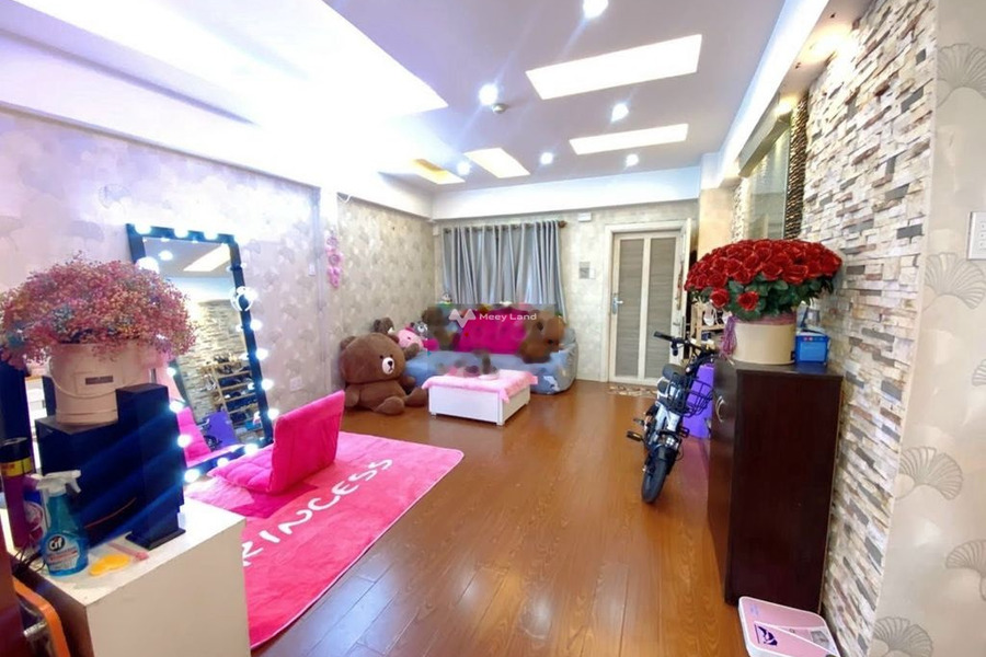 Chung cư 1 phòng ngủ, cho thuê căn hộ mặt tiền nằm ngay tại Quận 4, Hồ Chí Minh, tổng quan trong căn hộ gồm 1 PN, 1 WC pháp lý nhanh-01