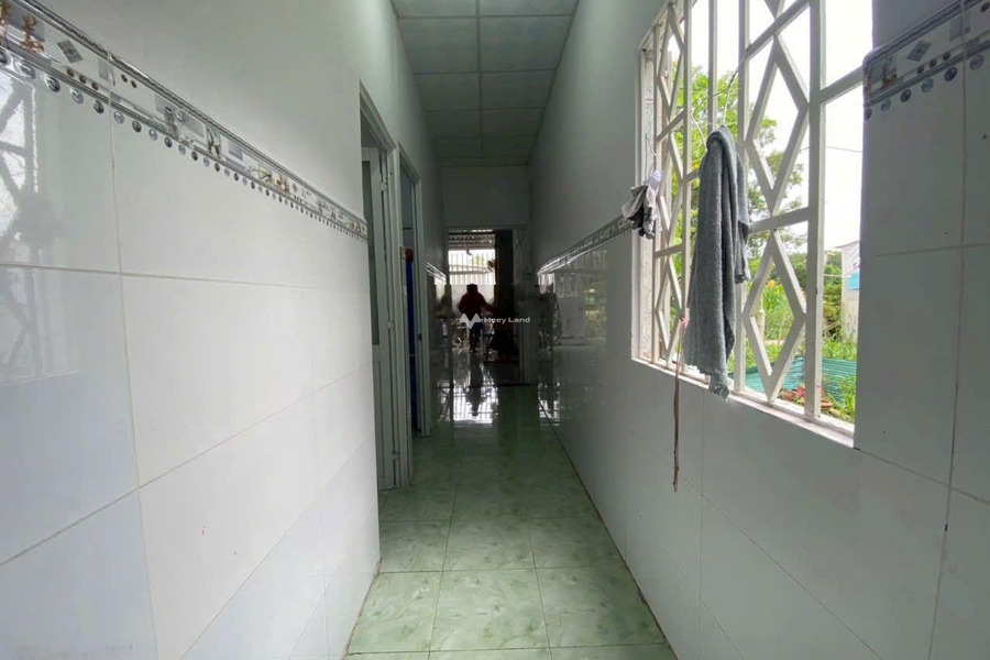 Vị trí ngay Củ Chi, Hồ Chí Minh bán nhà giá bán cơ bản 1.55 tỷ ngôi nhà gồm có 2 phòng ngủ 1 WC-01