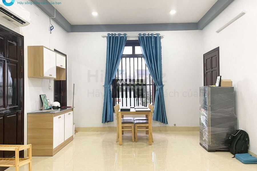 Cho thuê căn hộ vị trí mặt tiền tọa lạc ngay tại Phạm Văn Đồng, Linh Tây giá thuê rẻ 4.2 triệu/tháng, căn hộ này bao gồm 1 PN, 1 WC khu vực tiềm năng-01