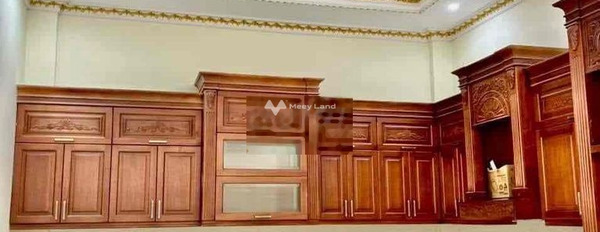 Bán ngay với giá siêu rẻ 5.8 tỷ bán nhà có diện tích chung là 90m2 vị trí đẹp ngay tại Cẩm Lệ, Đà Nẵng còn chần chờ gì nữa. hãy nhấc máy gọi ngay-03