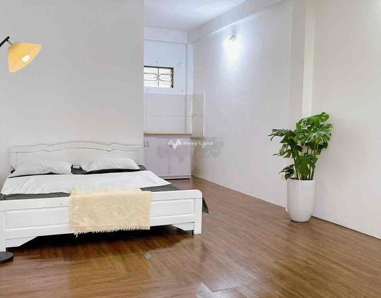 Chung cư 1 phòng ngủ, cho thuê căn hộ gần Dịch Vọng, Dịch Vọng, trong căn hộ gồm có 1 phòng ngủ, 1 WC không tiếp trung gian-01