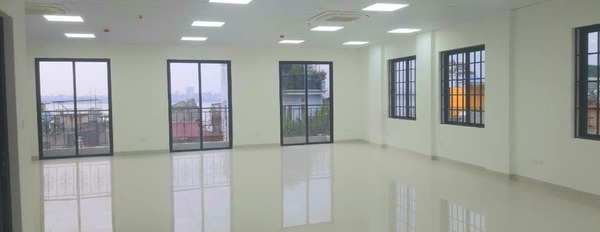 Cho thuê văn phòng tòa nhà hiện đại 150m2 tại mặt phố Lạc Long Quân, Tây Hồ , Hà Nội-03