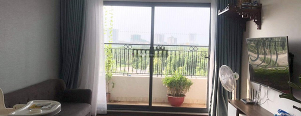 Tọa lạc tại Long Biên, Hà Nội, cho thuê chung cư thuê ngay với giá cực mềm 13 triệu/tháng, trong căn hộ gồm có 3 PN, 2 WC khu vực dân cư-03