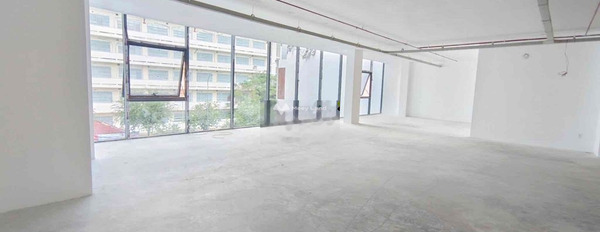 Diện tích chung quy 140m2, cho thuê nhà ở mặt tiền tọa lạc ngay ở Hòa Hưng, Quận 10, nhìn chung bao gồm 1 phòng ngủ liên hệ trực tiếp để được tư vấn-02