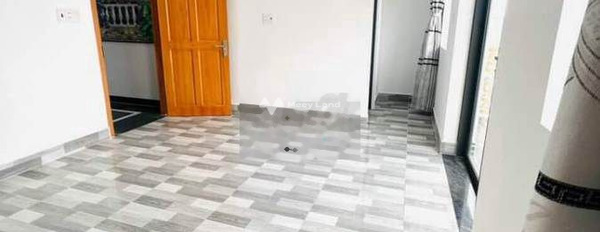 Diện tích thực như trên hình 64m2, cho thuê nhà ở vị trí mặt tiền ngay Gò Vấp, Hồ Chí Minh, nhà này bao gồm 3 PN, 3 WC thuận tiện đi lại-03