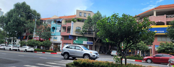 Bán nhà mặt tiền tọa lạc gần Nguyễn Thái Học, Vũng Tàu bán ngay với giá từ 56 tỷ có diện tích rộng 188m2, hướng Đông - Nam tổng quan gồm 5 PN-03