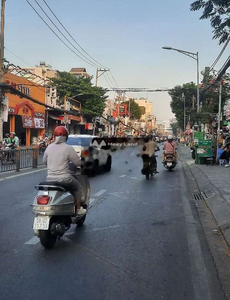 Quận 7, Hồ Chí Minh, cho thuê nhà, giá thuê gốc 45 triệu/tháng diện tích 150m2, trong nhà này có 2 phòng ngủ hãy nhấc máy gọi ngay-01