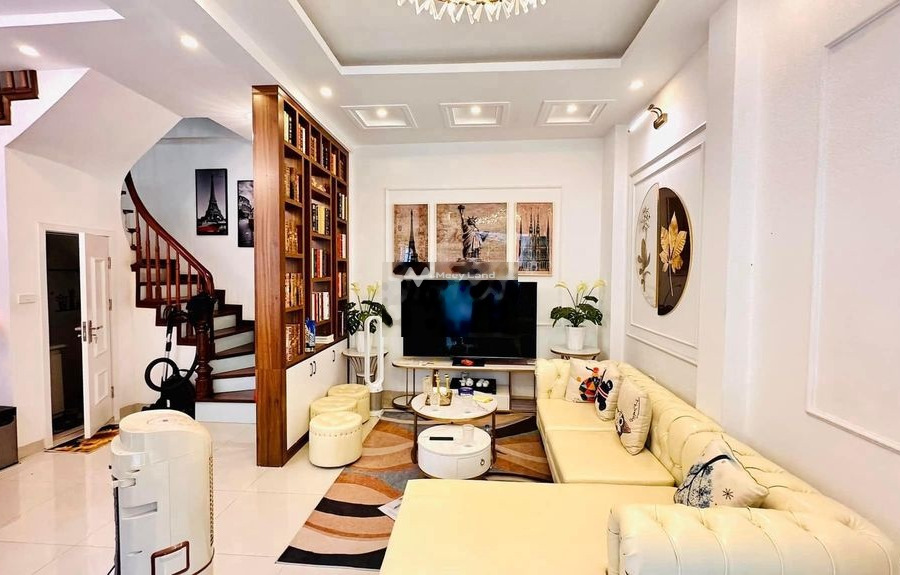 Bán nhà vị trí đẹp nằm ở Trương Định, Hai Bà Trưng giá bán đề cử từ 7 tỷ diện tích khoảng 40m2 trong nhà này gồm có 3 phòng ngủ-01