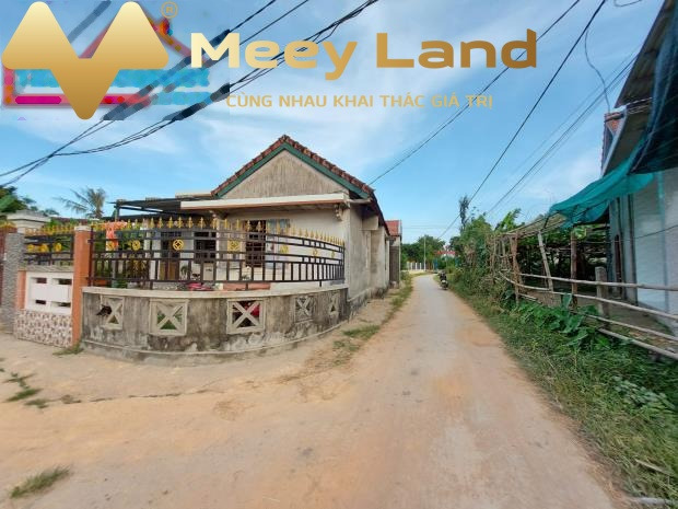 Có nhu cầu bán mảnh đất giá mua liền từ 730 triệu, vị trí đặt tọa lạc gần Đường Thái Thuận, Thị Xã Hương Thủy, liên hệ chính chủ-01