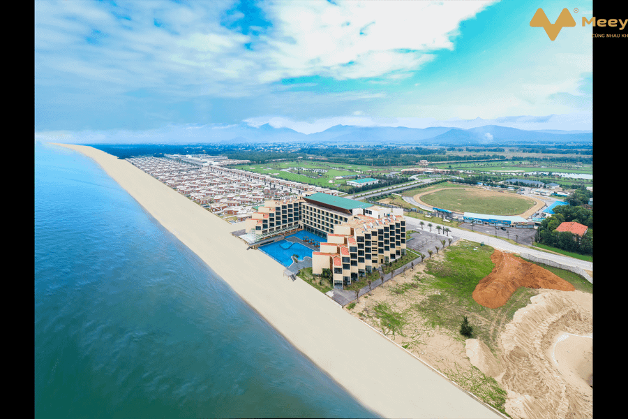 Biệt thự đơn lập sở hữu sân golf 2 tầng view biển giá tốt nhất Việt Nam-01