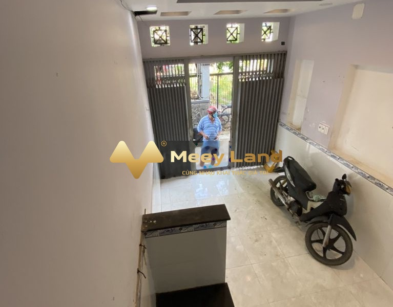Cho thuê nhà diện tích là 30m2 vị trí đặt gần Phường Phước Long B, Hồ Chí Minh giá thuê thương mại 4 triệu/tháng-01