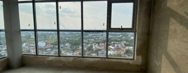 Bán căn hộ tại Phường Thạnh Lộc, Quận 12. Diện tích 141m2-02