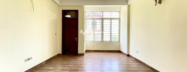 Thuê ngay với giá quy định chỉ 35 triệu/tháng cho thuê cửa hàng diện tích tổng 60m2 vị trí ở Trần Duy Hưng, Hà Nội lh để xem ngay-03