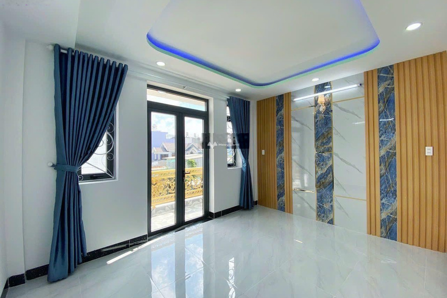 Nhà có 4 PN bán nhà ở diện tích khoảng 72m2 giá nhỉnh 6.15 tỷ vị trí mặt tiền gần Bình Hưng Hòa, Bình Tân, hướng Bắc-01