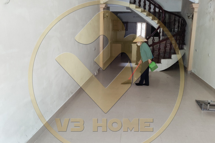V3 Home cho thuê nhà mặt đường Chợ Lũng-01