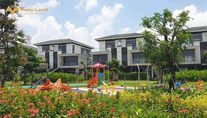 Cho thuê nhà nguyên căn hoặc bán full nội thất khu biệt thự Lavila Nam Sài Gòn trung tâm Nhà Bè-01