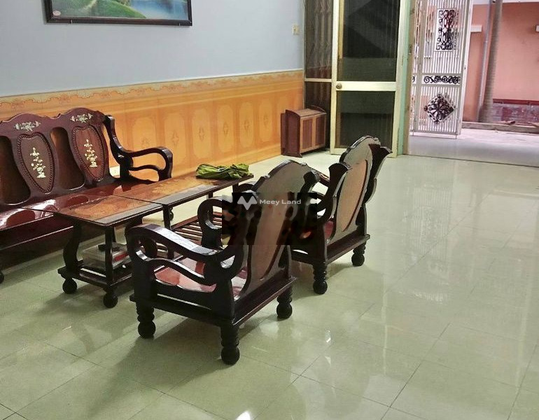 Nhà 4 phòng ngủ cho thuê nhà ở có một diện tích sàn 70m2 giá thuê cực rẻ 10 triệu/tháng vị trí thuận lợi nằm ở Duy Tân, Hải Châu-01