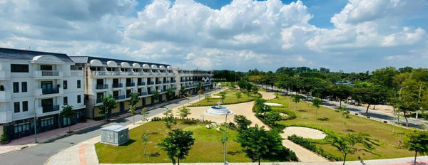 8.8 tỷ, bán liền kề diện tích thực khoảng 100m2 tọa lạc ở Biên Hòa, Đồng Nai, trong nhà tổng quan có tổng 4 phòng ngủ phù hợp mở shop-02