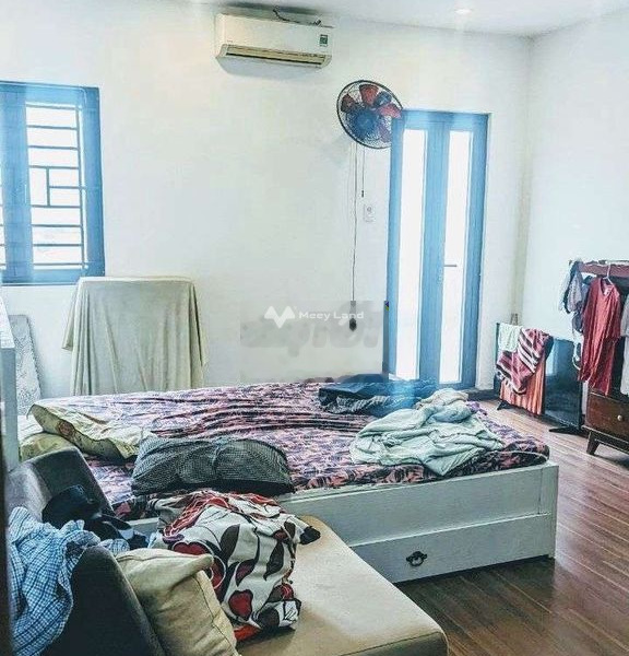 Diện tích sàn là 40m2, cho thuê nhà ở vị trí mặt tiền ngay trên Phú Thọ Hòa, Hồ Chí Minh, trong nhà tổng quan có 1 phòng ngủ, 2 WC nhà view bao đẹp-01