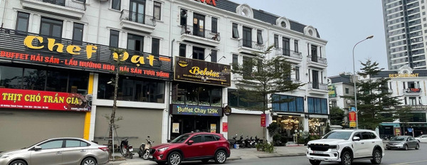 Bán gấp lô shop Thuận An, mặt đường 40m, đối diện hồ 9ha. LH: 0904 806 *** -03