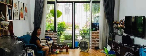 Bán nhà mặt phố Hồng Mai, 70m2 x 4 tầng, vỉa hè rộng, giá 19.3 tỷ-02