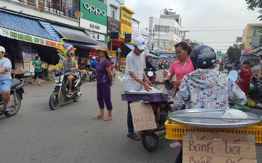 Giá bán cực mềm chỉ 4.2 tỷ, Bán đất diện tích sàn là 100m2 mặt tiền nằm ngay trên Đường 10, Bình Dương, hướng Nam lh thương lượng thêm-01