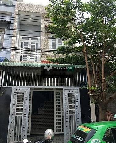Ngôi nhà này có 3 PN bán nhà bán ngay với giá mua liền chỉ 1.45 tỷ có diện tích 130m2 mặt tiền nằm ngay Quận 5, Hồ Chí Minh