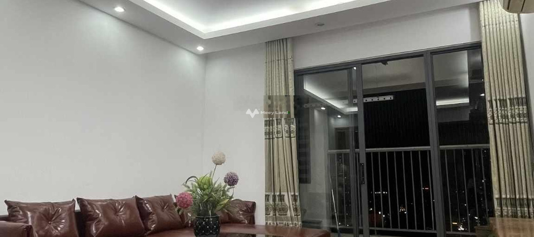 Diện tích 130m2, bán chung cư vị trí đẹp nằm ở Tô Hiệu, Hà Nội, hướng Đông - Bắc, ngôi căn hộ gồm có 3 PN, 2 WC nói không với trung gian