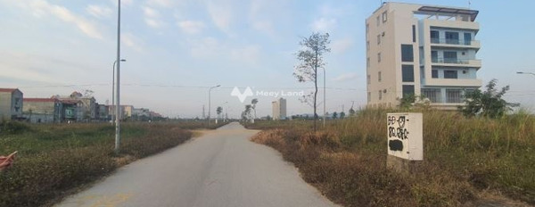 Vị trí thuận lợi tọa lạc trên Tân Chi, Tiên Du bán đất giá giao động từ 1.55 tỷ diện tích tổng là 103m2, đường chính rộng 14 mét-03