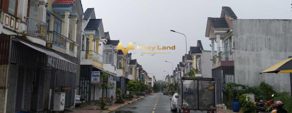 Bán nhà 1 trệt 1 lầu giá chỉ 2,3 tỷ khu dân Phú Hồng Thịnh 8, Thuận An-03